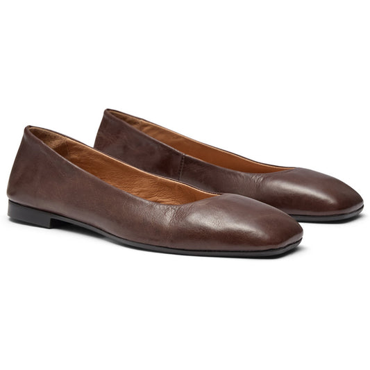 KATIE BALLERINA - PAVEMNET