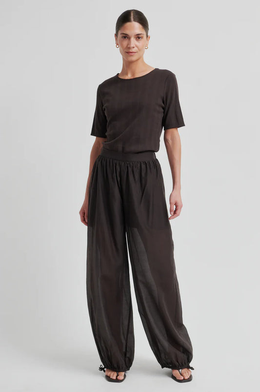 HIDIE TROUSERS - SECOND FEMALE