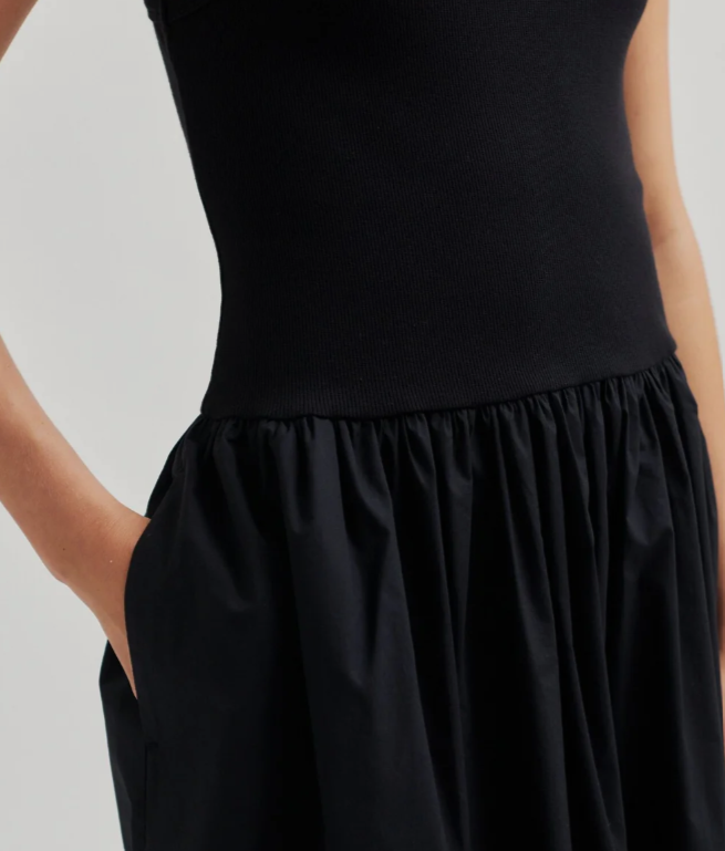 NULANA DRESS - SORT -SECOND FEMALE