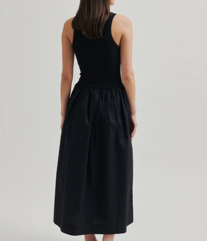 NULANA DRESS - SORT -SECOND FEMALE