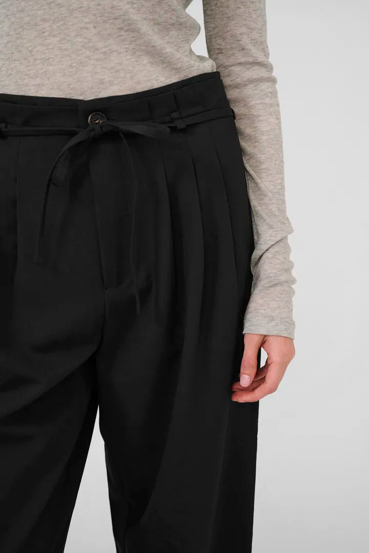 KBRo SOLID PANTS - KAREN by SIMONSEN