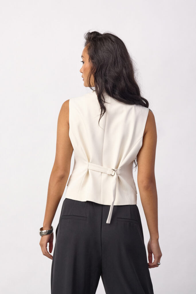 ALINI WRAP VEST - CO'COUTURE