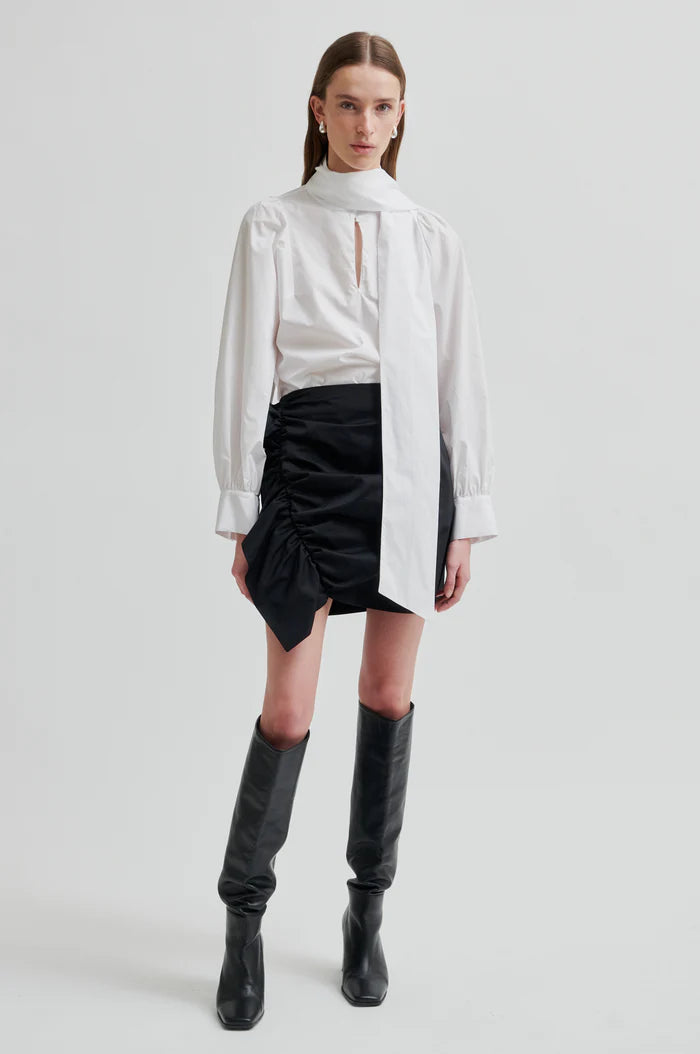 CALICO BLOUSE -SECOND FEMALE