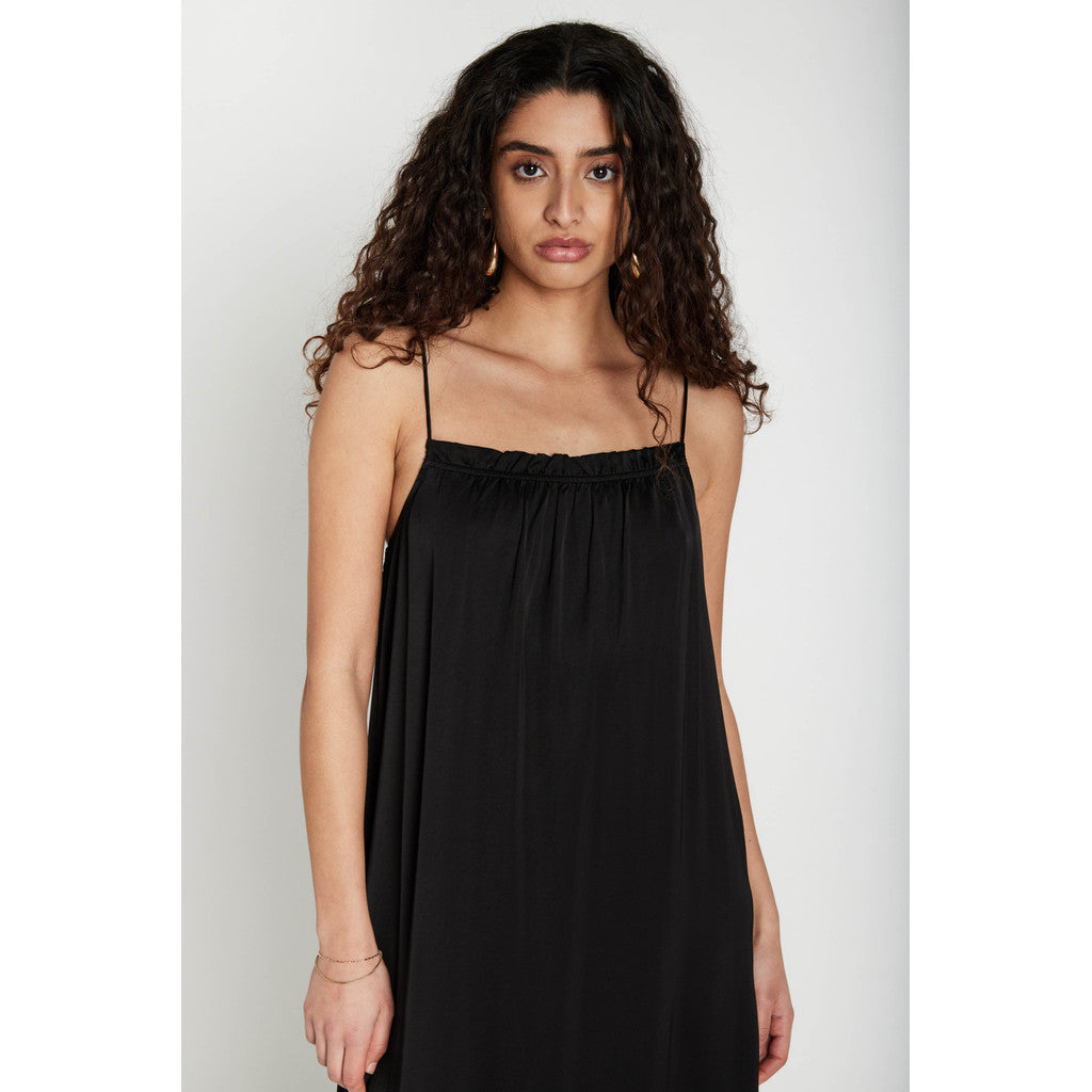TORA DRESS  -BRUUNS BAZAAR